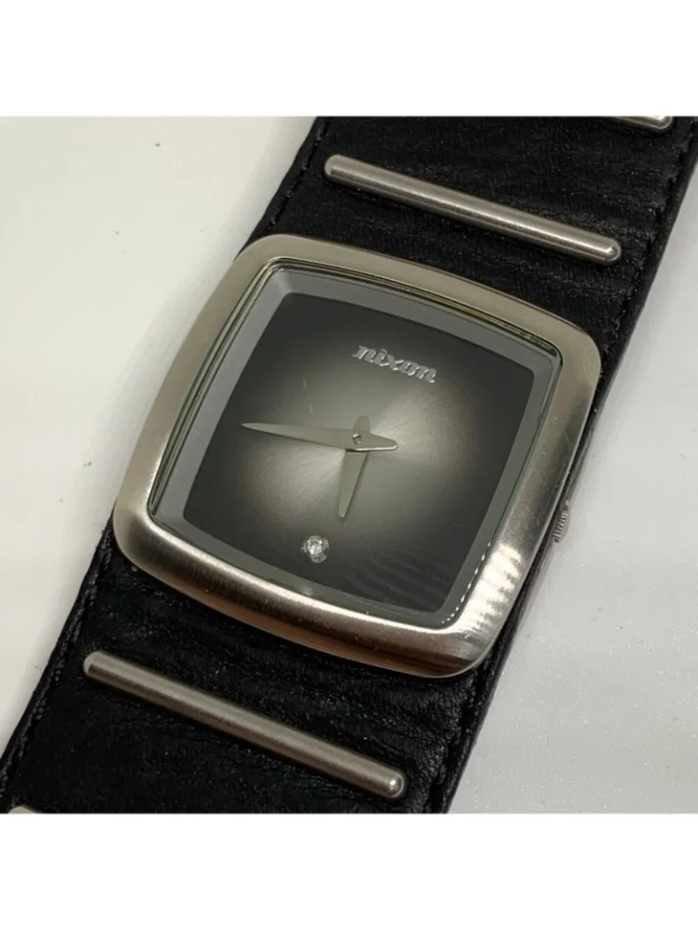Nixon Royalty The Duke Watch 38mm real Diamond Swiss parts Leather Band running